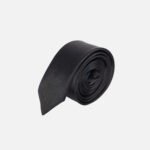 עניבה שחורה