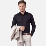 חולצה מכופתרת שחור